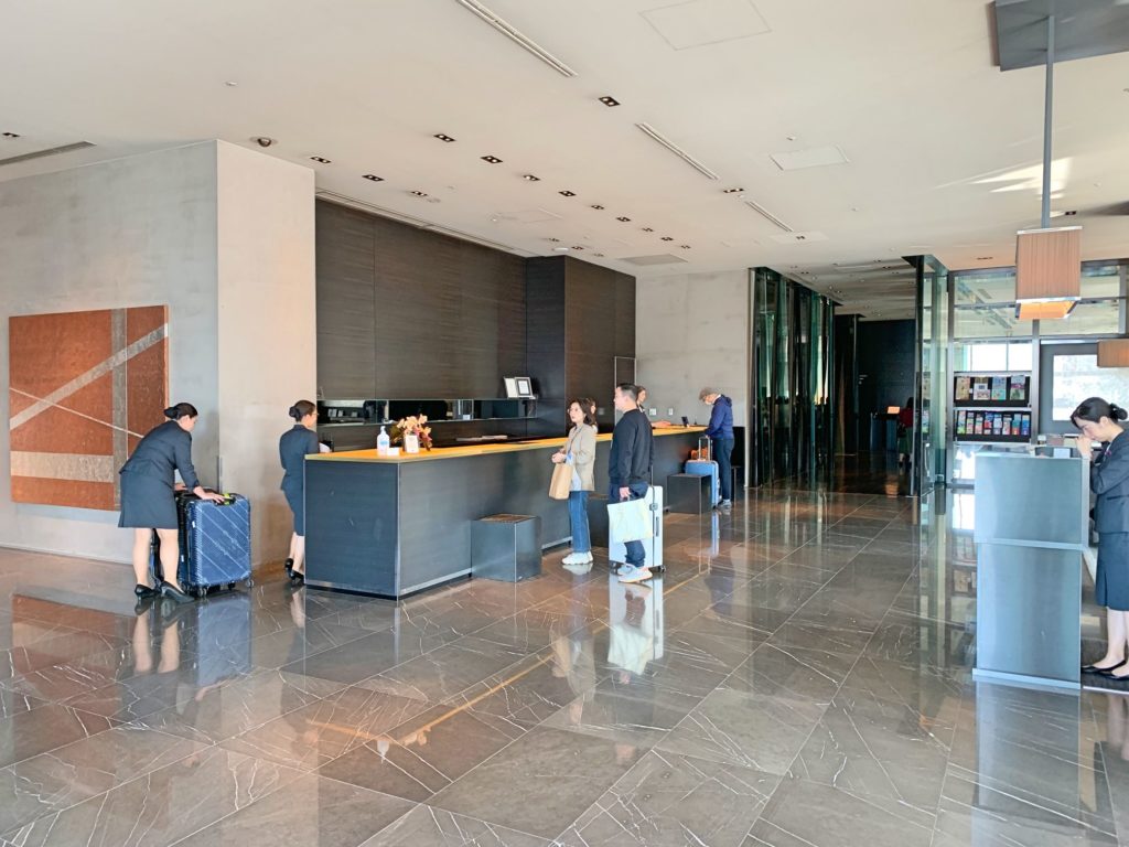 トップイメージカタログ 最高 銀座 スカイ ラウンジ 服装