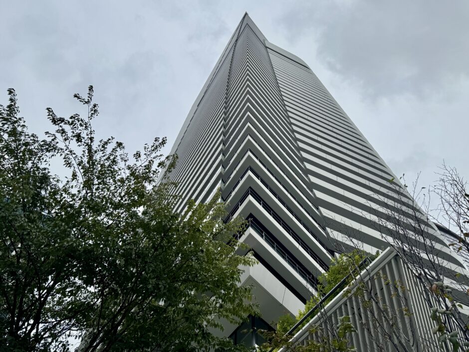 フォーシーズンズホテル大阪の外観