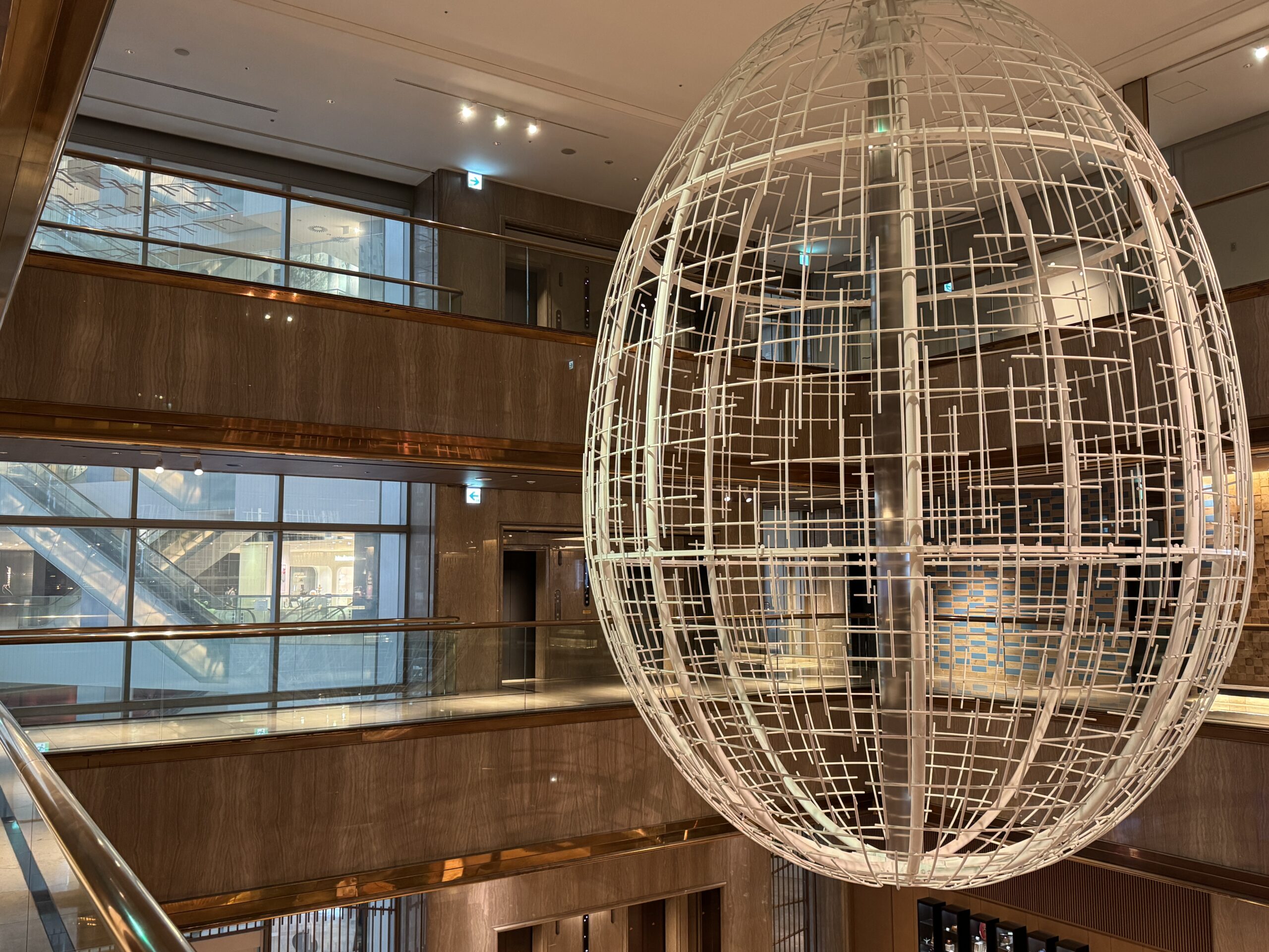 ヒルトン大阪のロビー