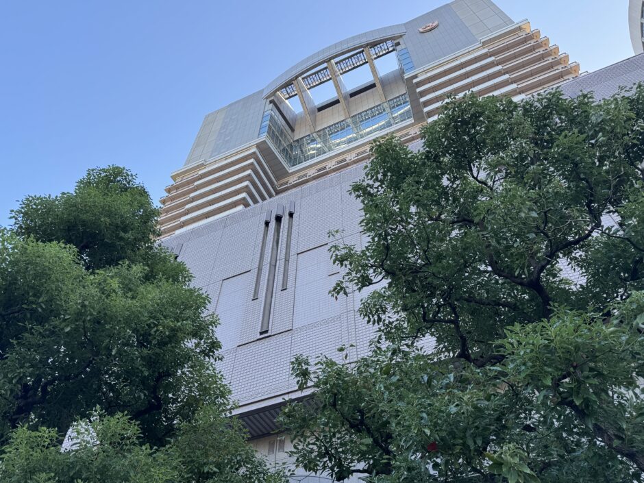 帝国ホテル大阪の外観