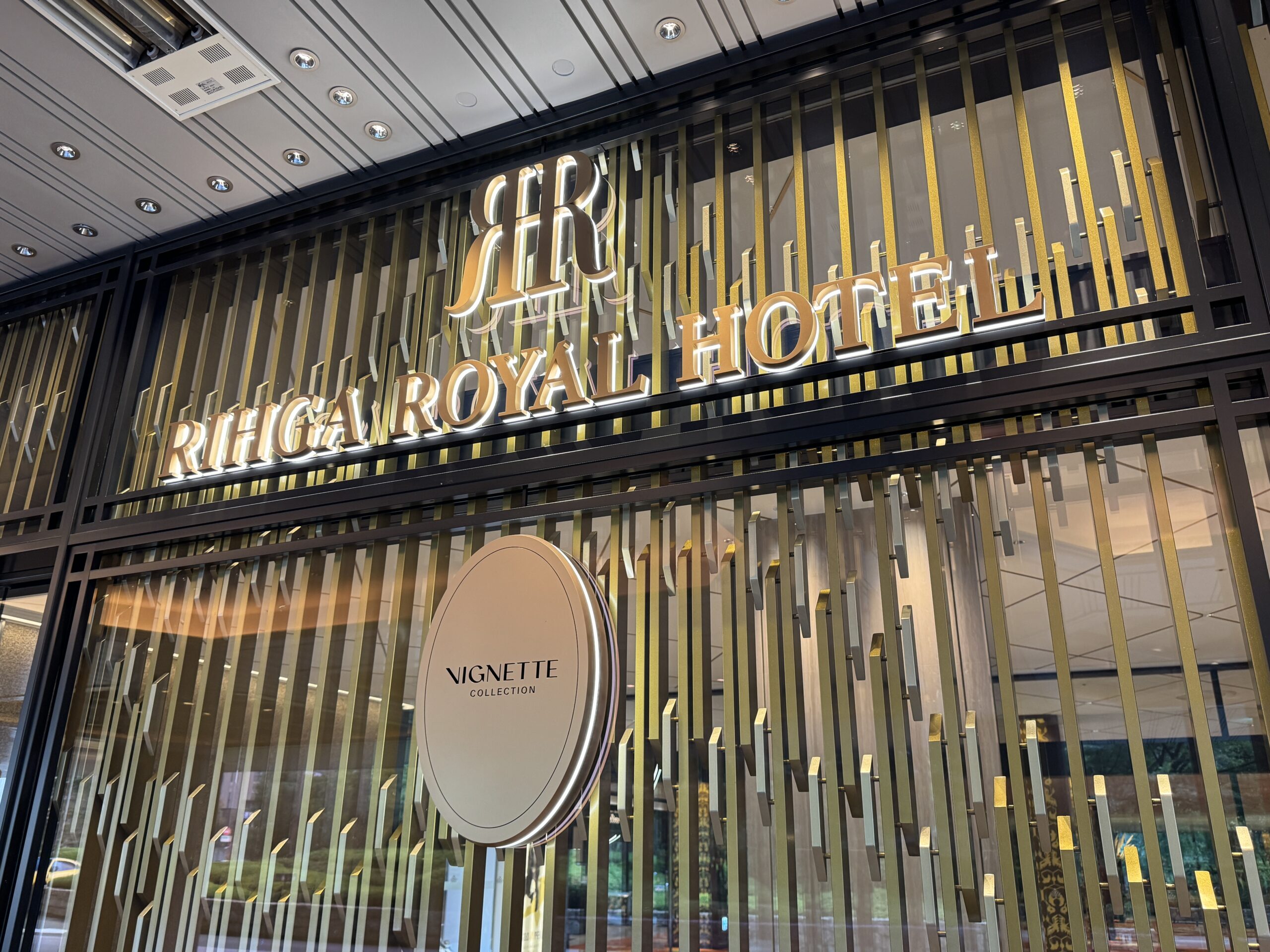 リーガロイヤルホテル大阪の入り口