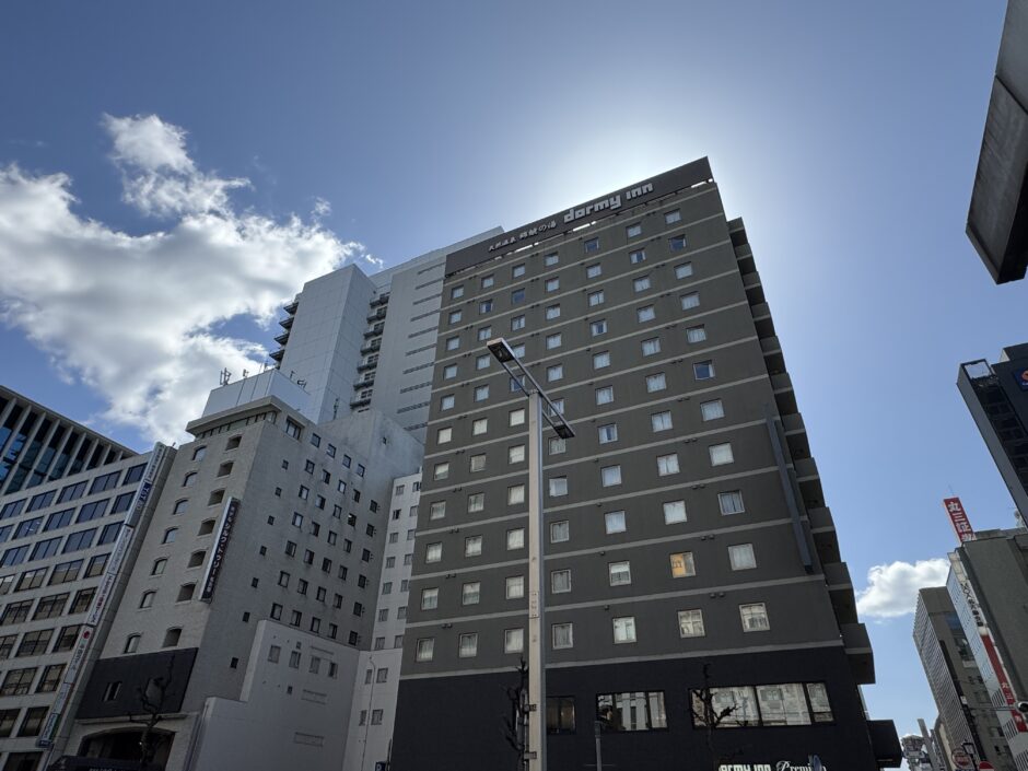 ドーミーインPREMIUM名古屋栄の外観