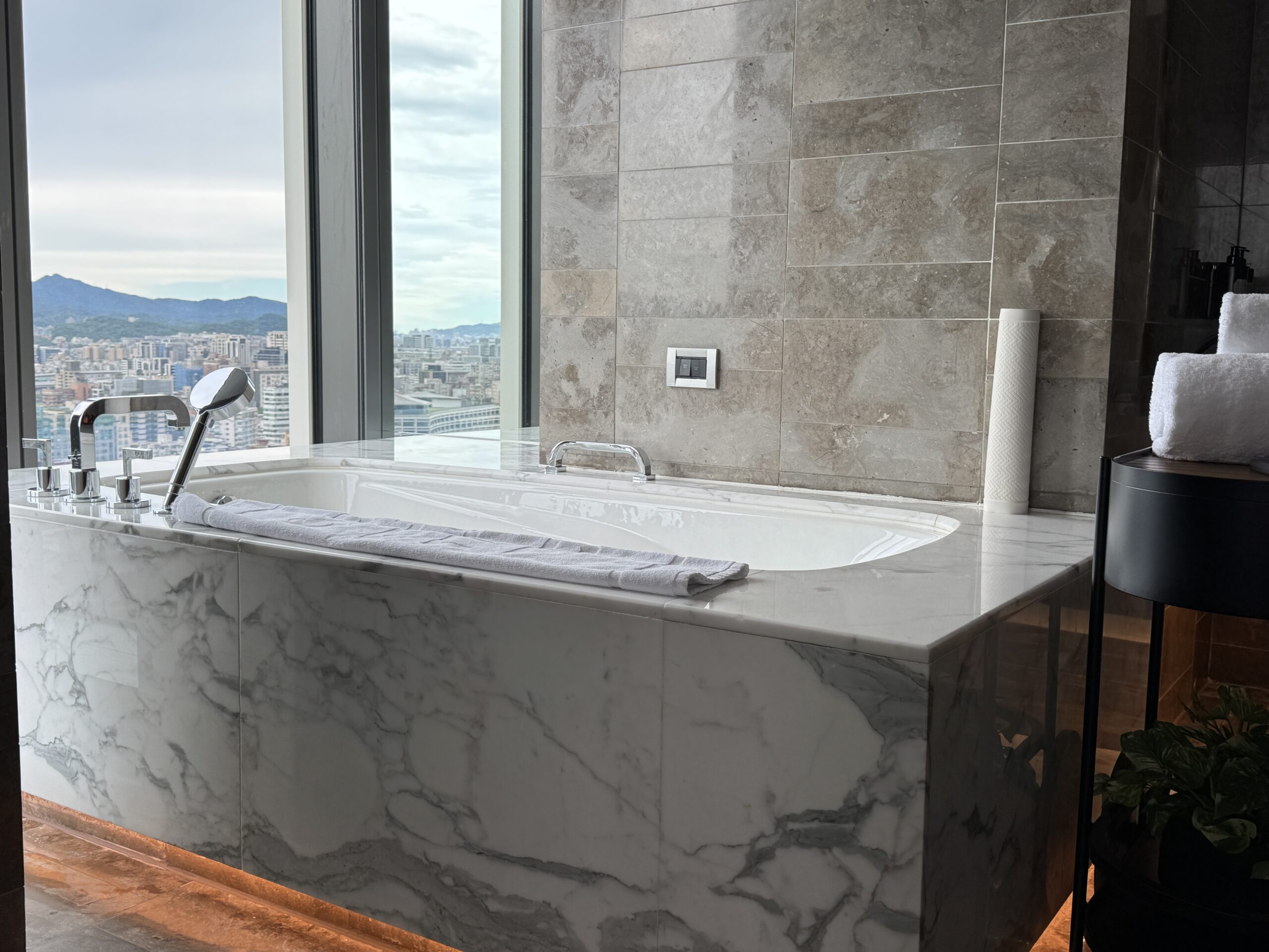 W台北のバスタブ