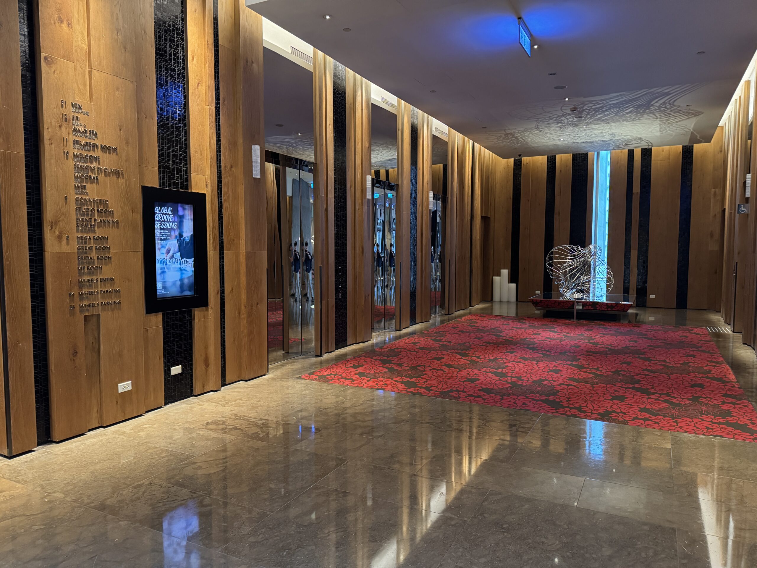 W台北のエレベーターホール