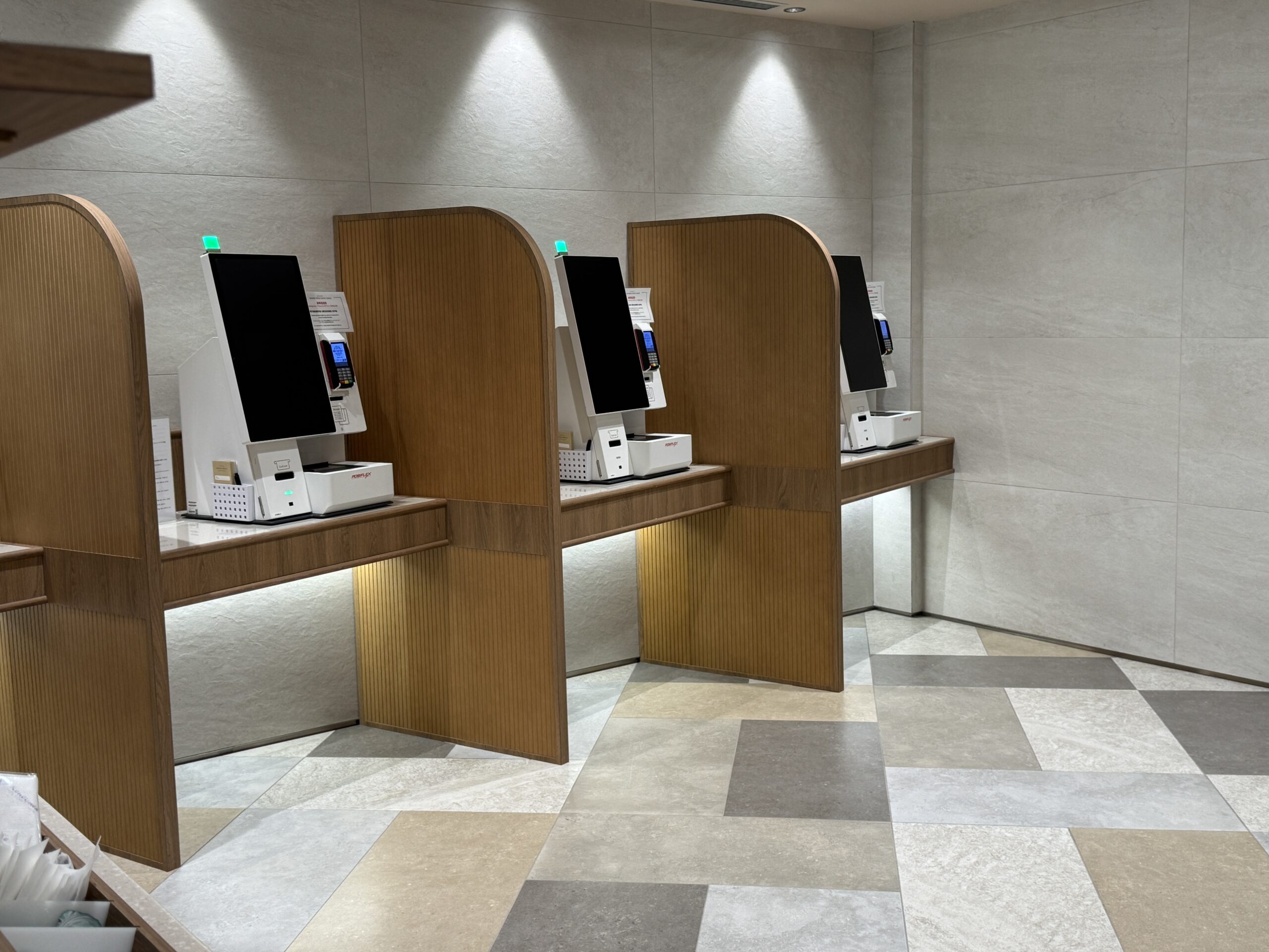 相鉄グランドフレッサ台北西門のフロント